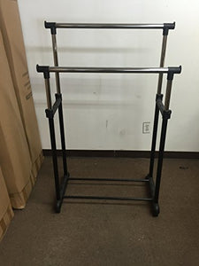 Rod Expandable Garment Rack with 4 Wheels